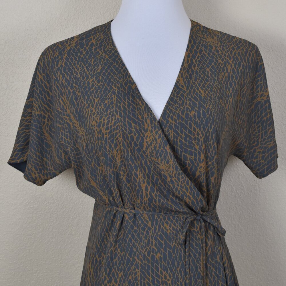 Babaton Wallace Printed Wrap Dress - S - Picture 2 of 10